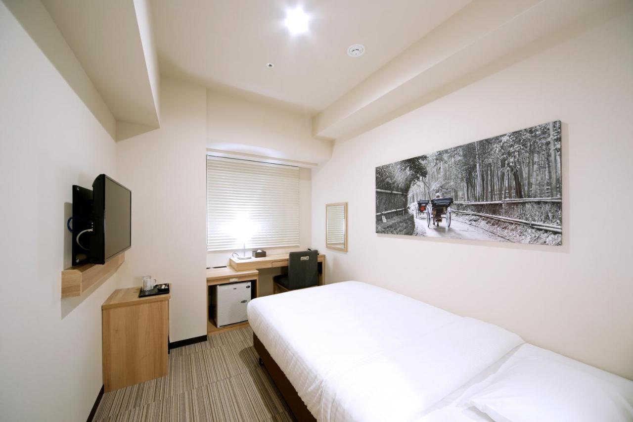 Travelodge 四条河原町 ホテル
