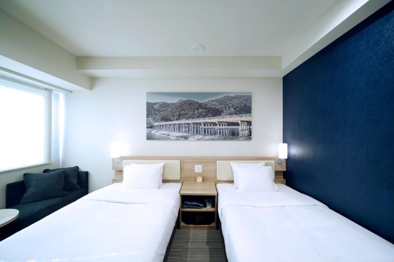 ホテル Travelodge 四条河原町 3*