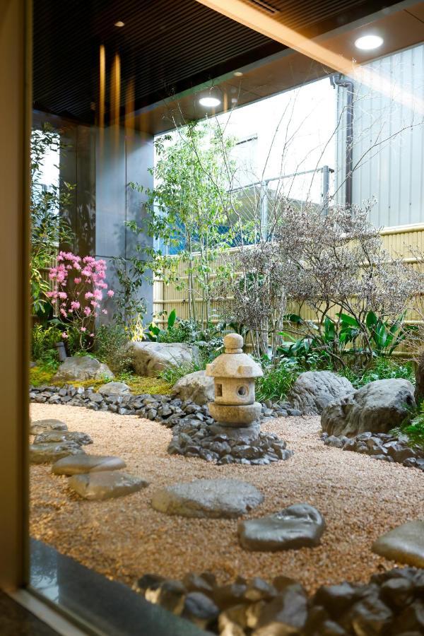 Travelodge Shijo Kawaramachi โรงแรม 3*